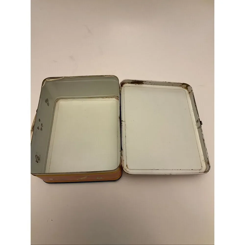 Vintage Pro Sports Metal Lunch Box
